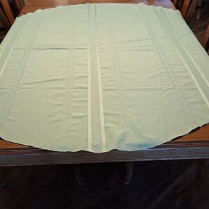 Fresh Spring Green Oval 51" X 67" Tablecloth.